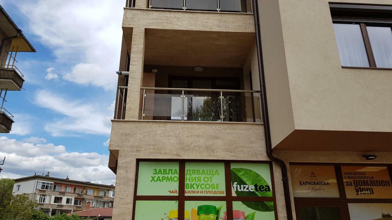 Studio Kamelia Kazanlŭk Exterior foto