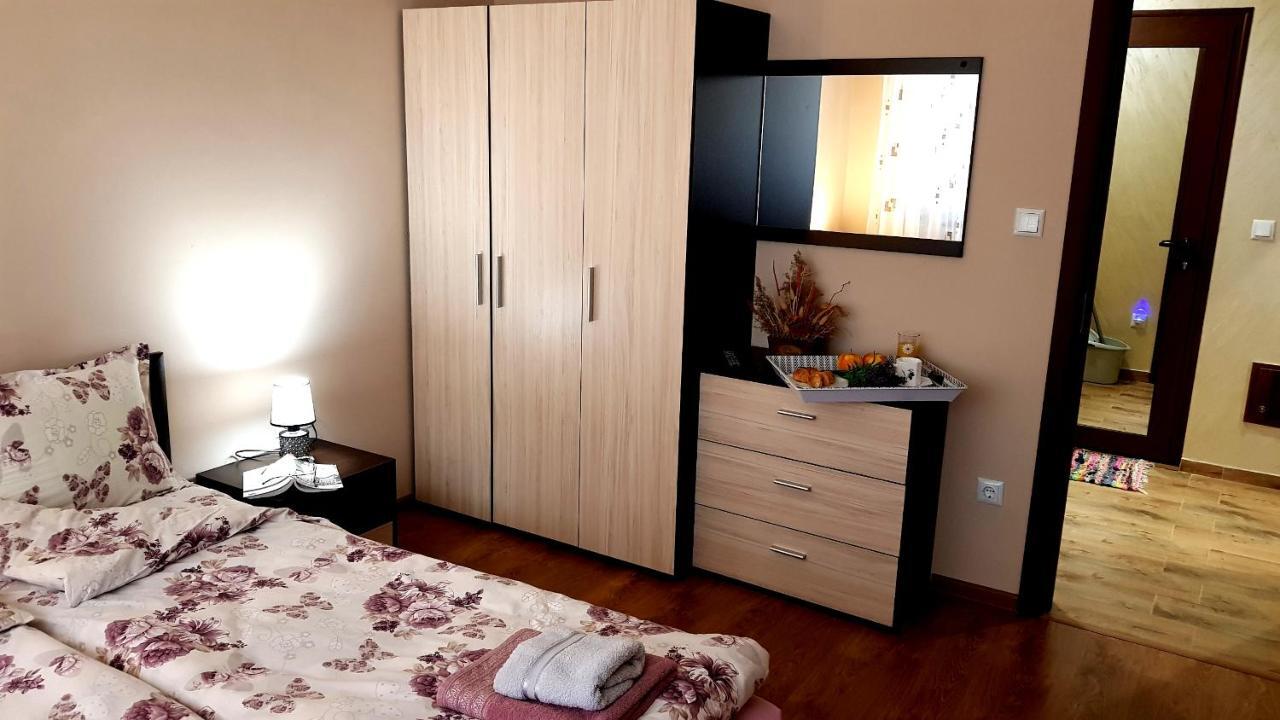 Studio Kamelia Kazanlŭk Exterior foto